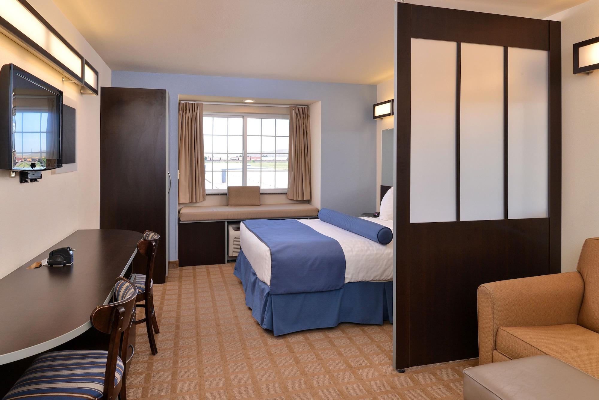 Microtel Inn & Suites By Wyndham Klamath Falls Exterior photo