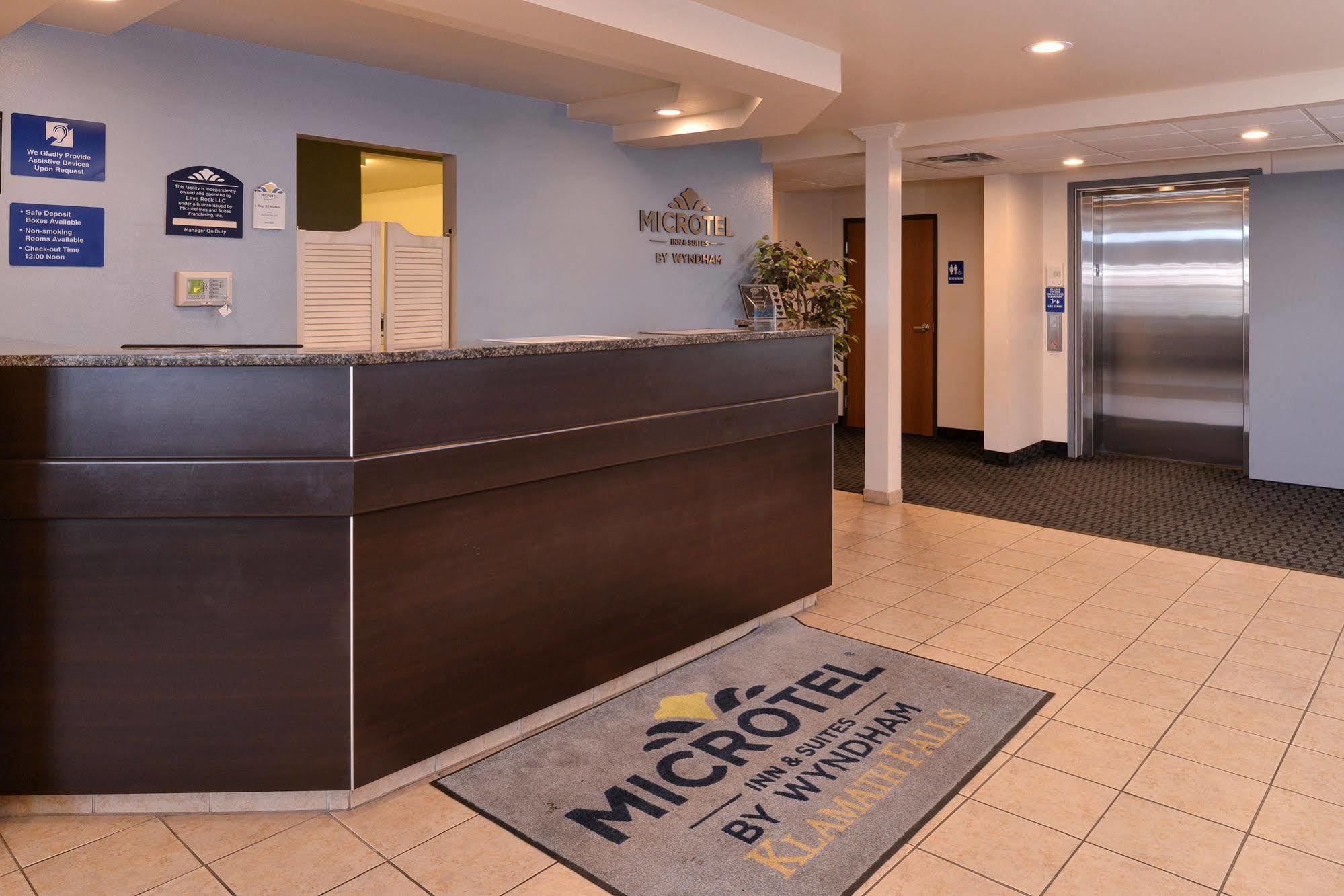 Microtel Inn & Suites By Wyndham Klamath Falls Exterior photo
